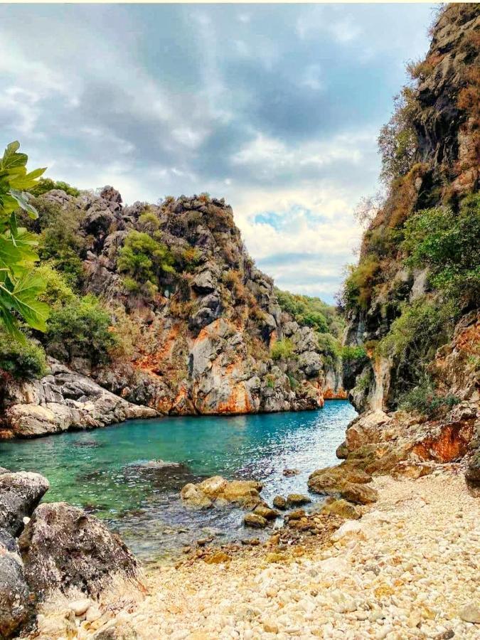Istlada Tas Ev Apart - Kekova View Kapaklı Екстериор снимка